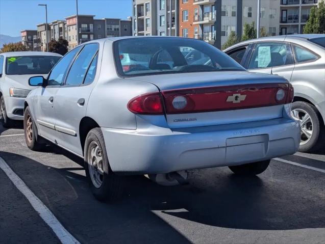 2004 Chevrolet Cavalier Base