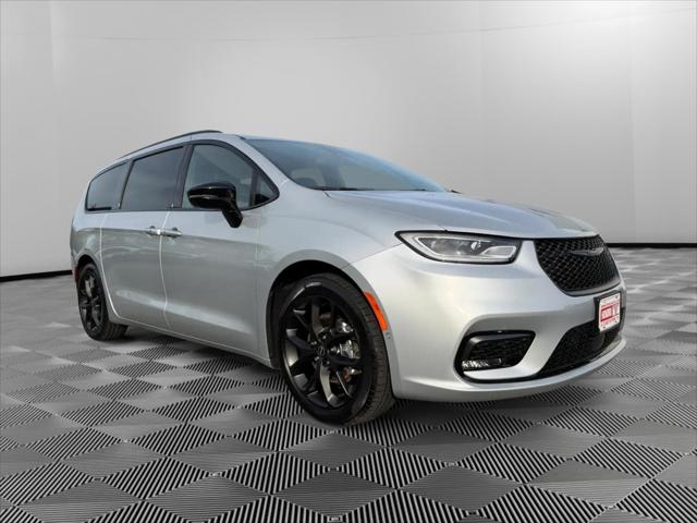 2026 Chrysler Pacifica Select 2026 Chrysler Pacifica Select