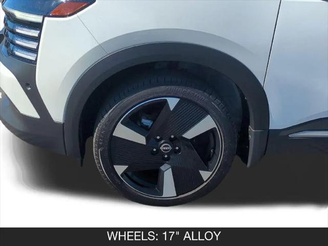 2025 Nissan Kicks SR FWD