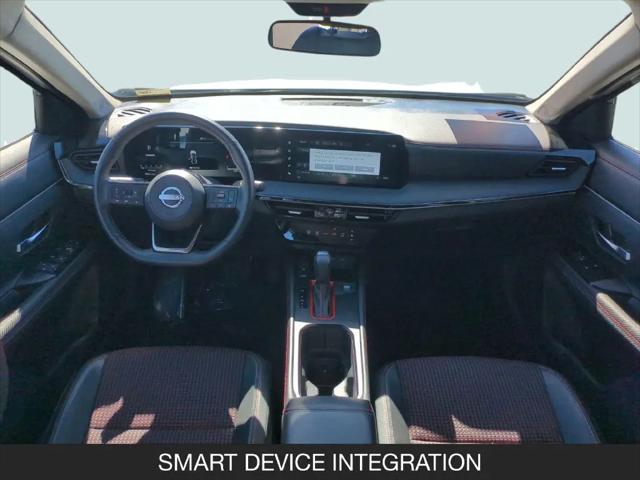 2025 Nissan Kicks SR FWD