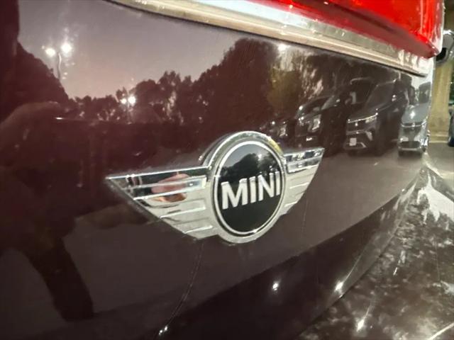 2017 MINI Cooper Clubman Cooper