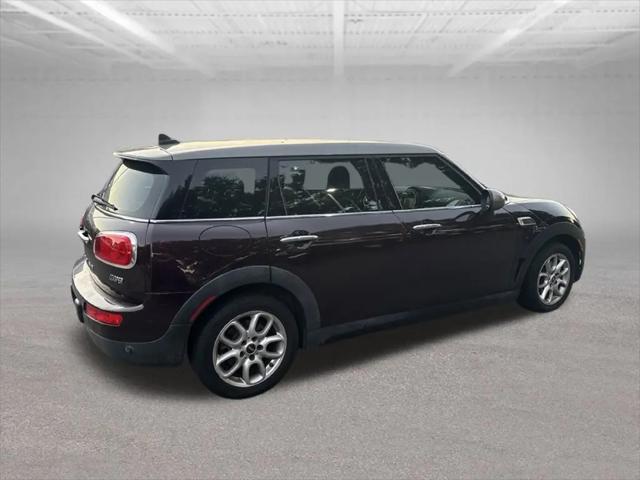 2017 MINI Cooper Clubman Cooper