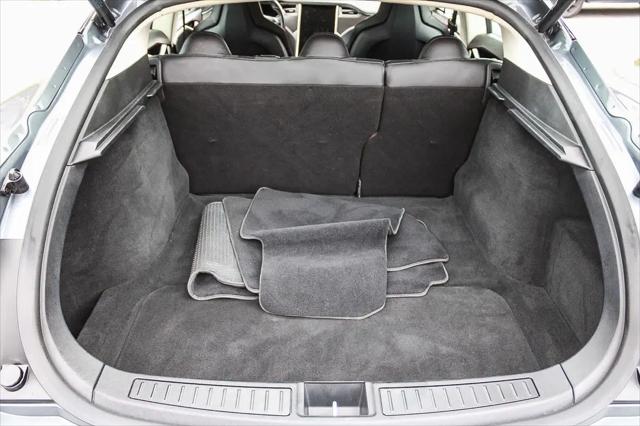 2013 Tesla Model S Performance
