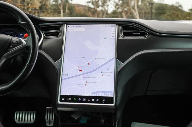 2013 Tesla Model S Performance