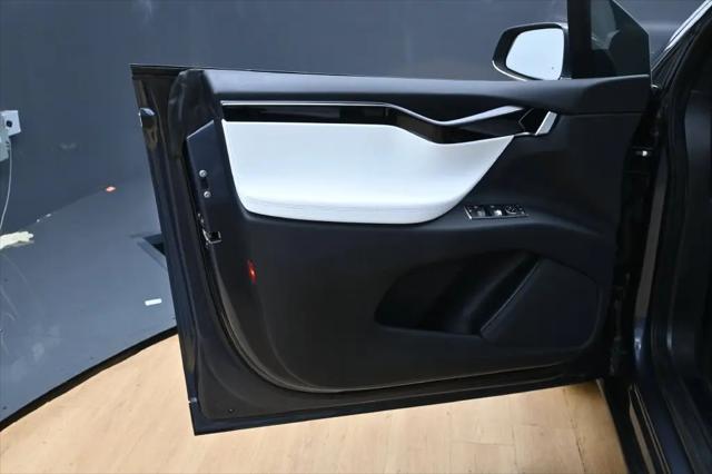 2020 Tesla Model X Long Range Plus Dual Motor All-Wheel Drive