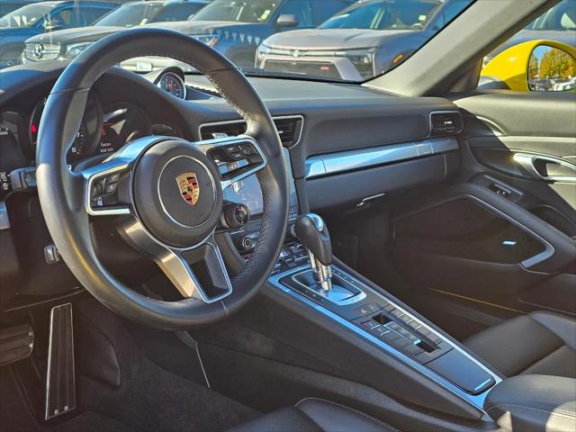 2017 Porsche 911 Carrera