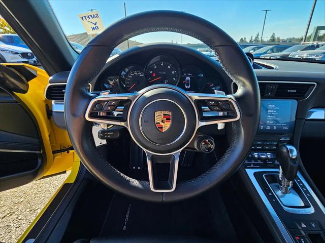 2017 Porsche 911 Carrera