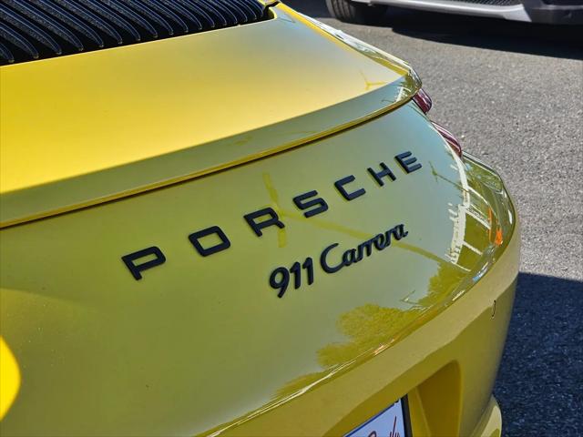2017 Porsche 911 Carrera