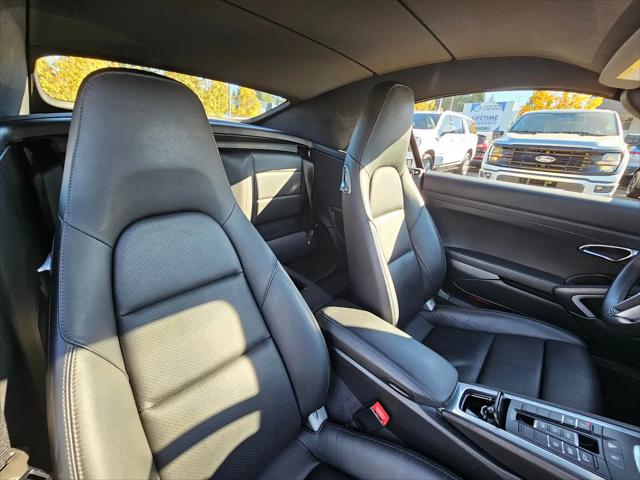 2017 Porsche 911 Carrera