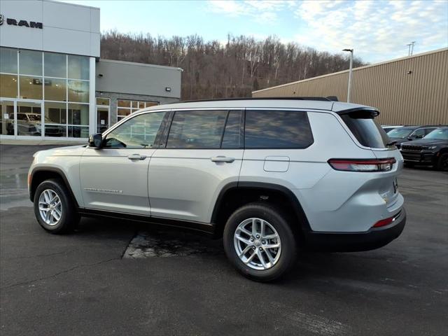 2025 Jeep Grand Cherokee L Laredo 4x4 2025 Jeep Grand Cherokee L Laredo 4x4