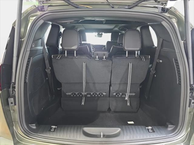 2027 Chrysler Pacifica Limited AWD