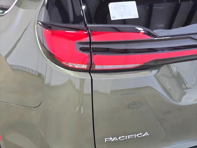 2027 Chrysler Pacifica Limited AWD