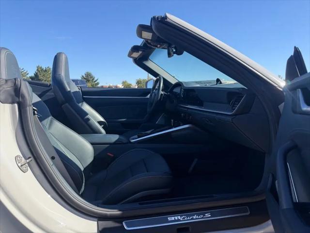 2023 Porsche 911 Turbo Cabriolet