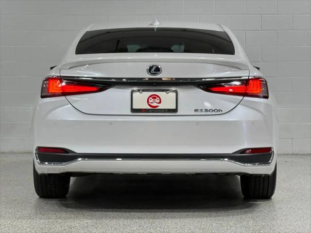 2020 Lexus ES 300h ES 300h