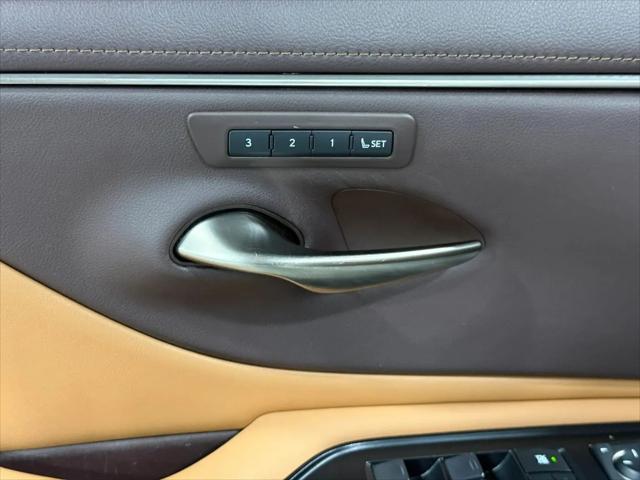 2020 Lexus ES 300h ES 300h