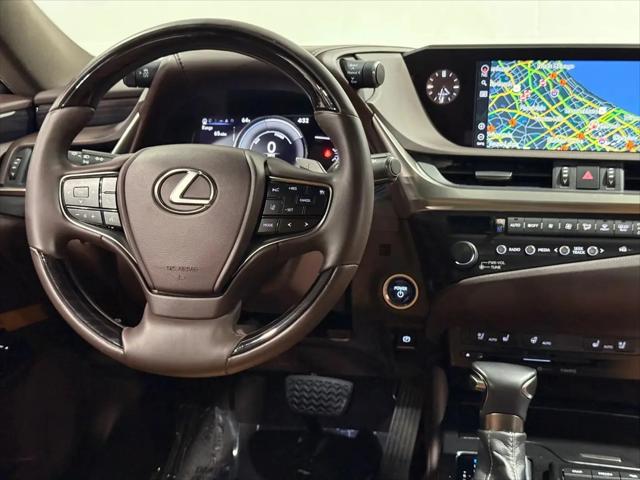 2020 Lexus ES 300h ES 300h