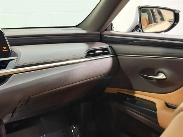 2020 Lexus ES 300h ES 300h