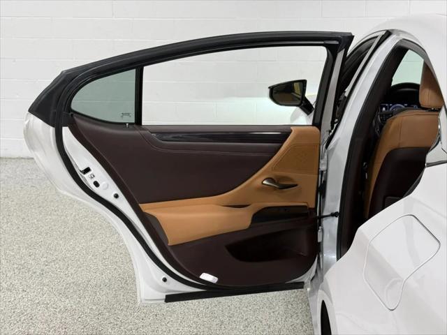 2020 Lexus ES 300h ES 300h