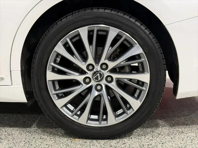 2020 Lexus ES 300h ES 300h