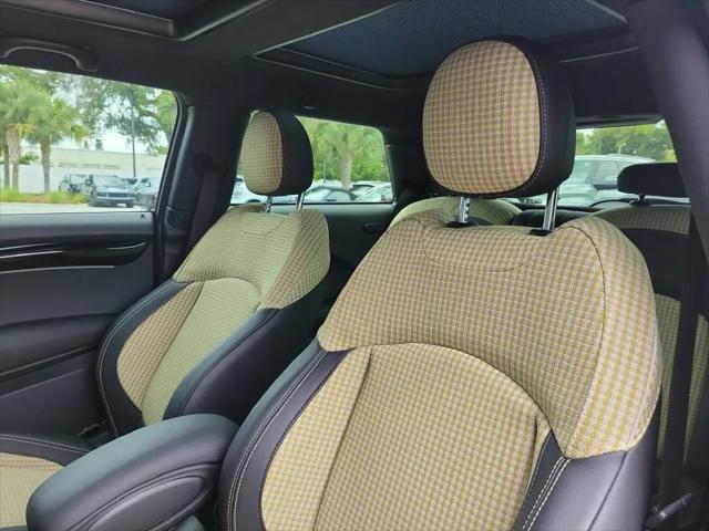 2023 MINI Hardtop Cooper S
