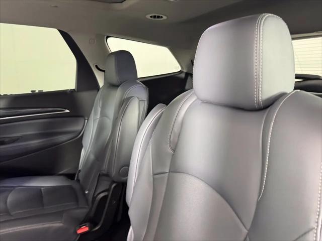 2021 Buick Enclave AWD Essence