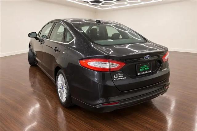 2013 Ford Fusion Hybrid SE