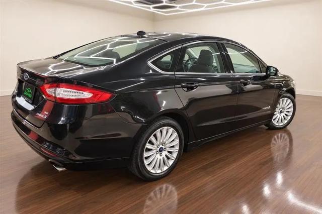 2013 Ford Fusion Hybrid SE