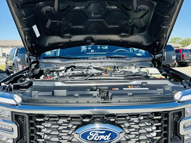 2027 Ford F-450 LARIAT