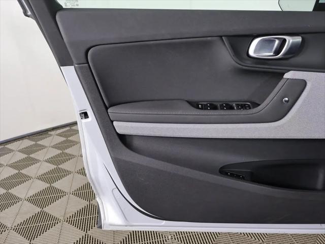 2024 Polestar 2 Standard