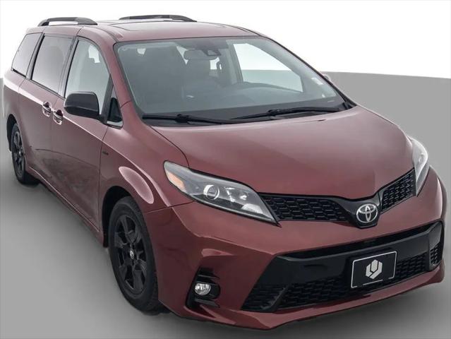 2020 Toyota Sienna SE for sale in Coal City, IL