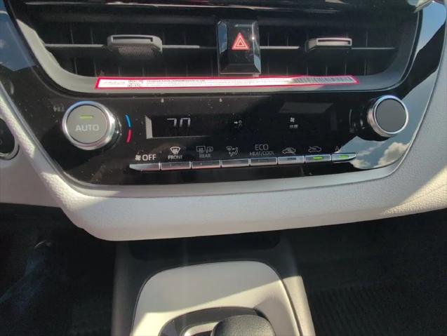 2027 Toyota Corolla Hybrid SE