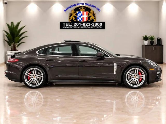 2018 Porsche Panamera Turbo Executive