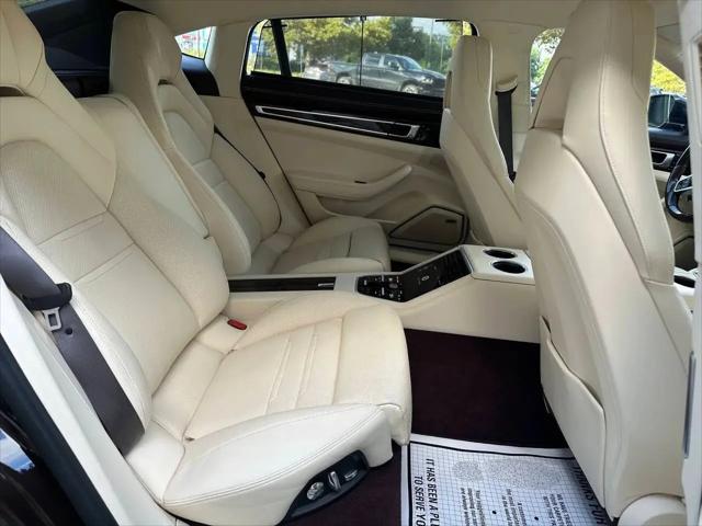 2018 Porsche Panamera Turbo Executive