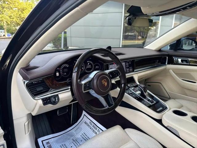 2018 Porsche Panamera Turbo Executive