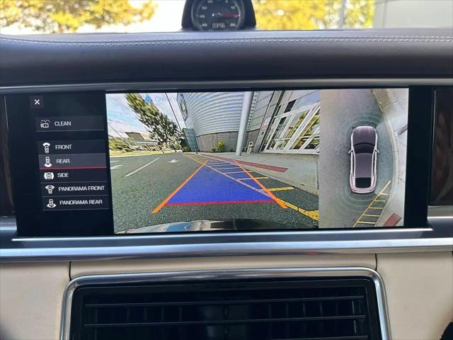 2018 Porsche Panamera Turbo Executive