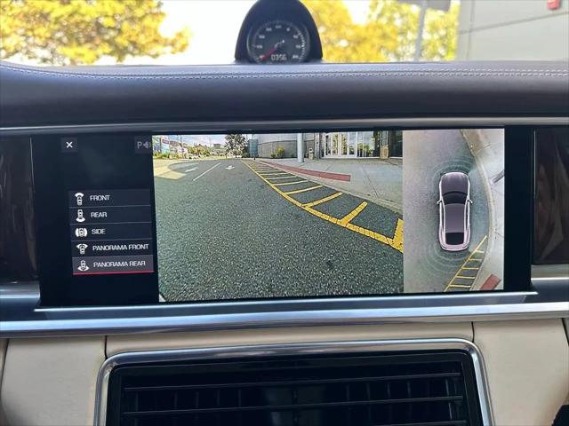 2018 Porsche Panamera Turbo Executive