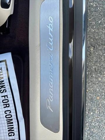 2018 Porsche Panamera Turbo Executive