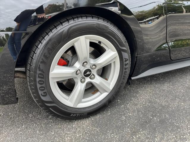 2017 Ford Mustang V6