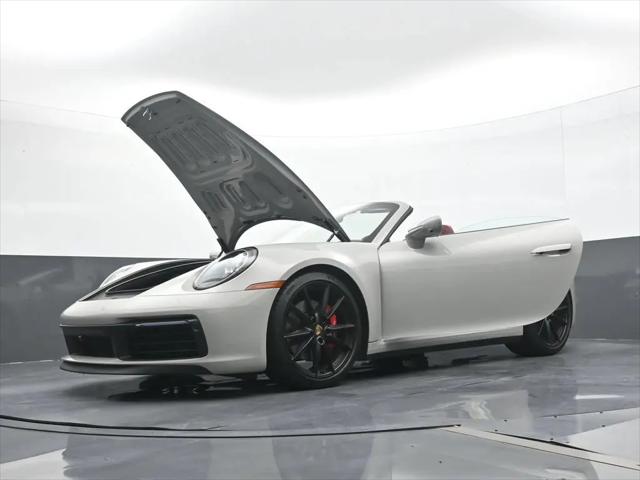 2023 Porsche 911 Carrera 4S Cabriolet