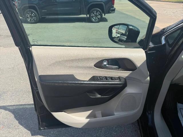 2019 Chrysler Pacifica Touring L