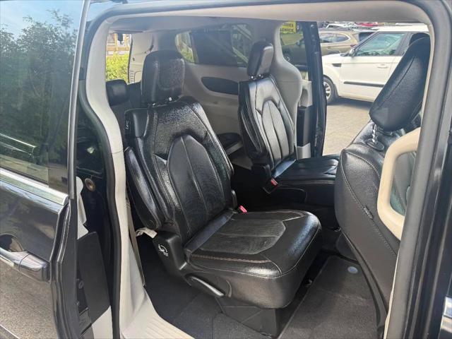 2019 Chrysler Pacifica Touring L