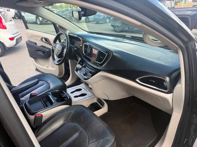 2019 Chrysler Pacifica Touring L