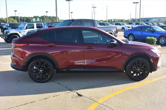 2024 Buick NV Sport Touring FWD