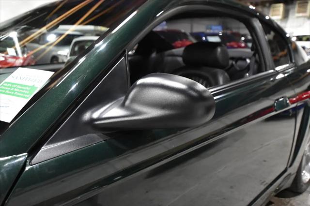 2001 Ford Mustang GT