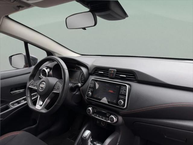 2021 Nissan Versa SR Xtronic CVT