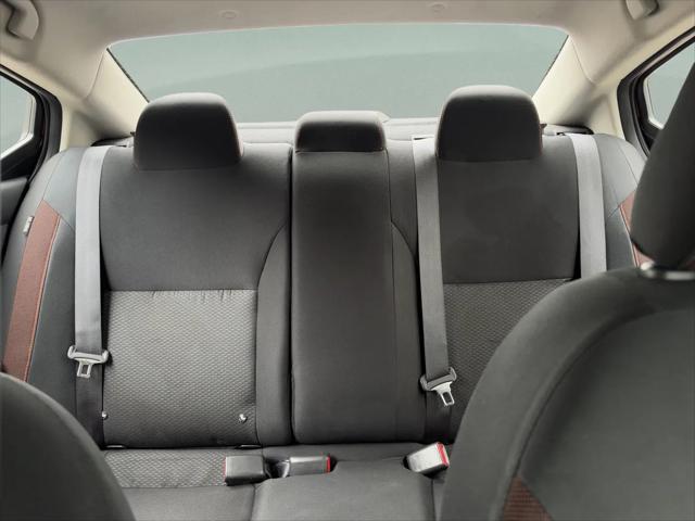 2021 Nissan Versa SR Xtronic CVT