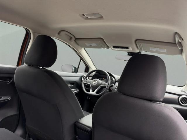 2021 Nissan Versa SR Xtronic CVT