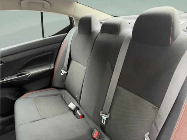 2021 Nissan Versa SR Xtronic CVT