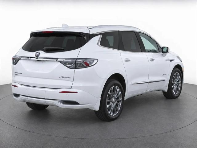 2022 Buick Enclave AWD Avenir