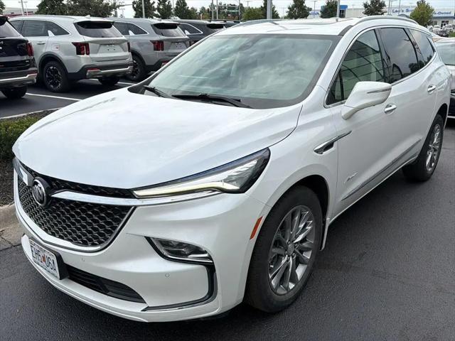 2022 Buick Enclave AWD Avenir